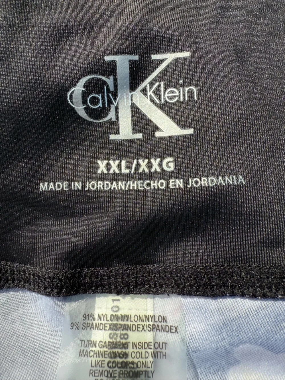 Calvin Klein Women's XXL Shorts Logo 7